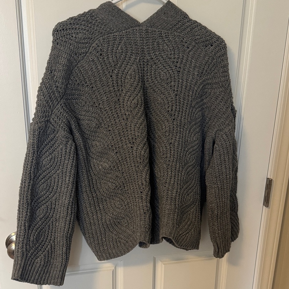 POL Grey Cable Knit Cardigan - Picture 3 of 5